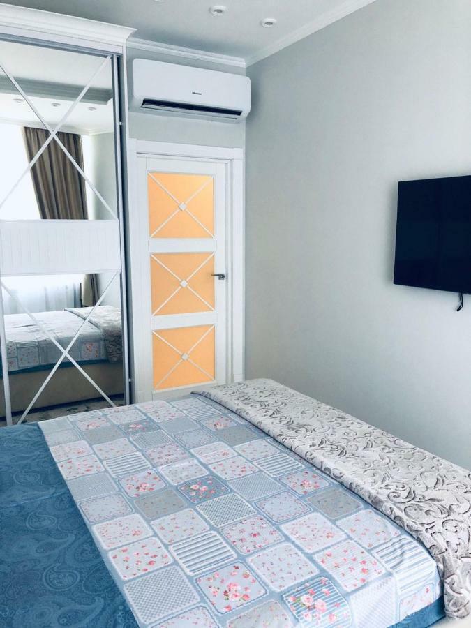 White Apartments In Arcadia Odessa Ngoại thất bức ảnh